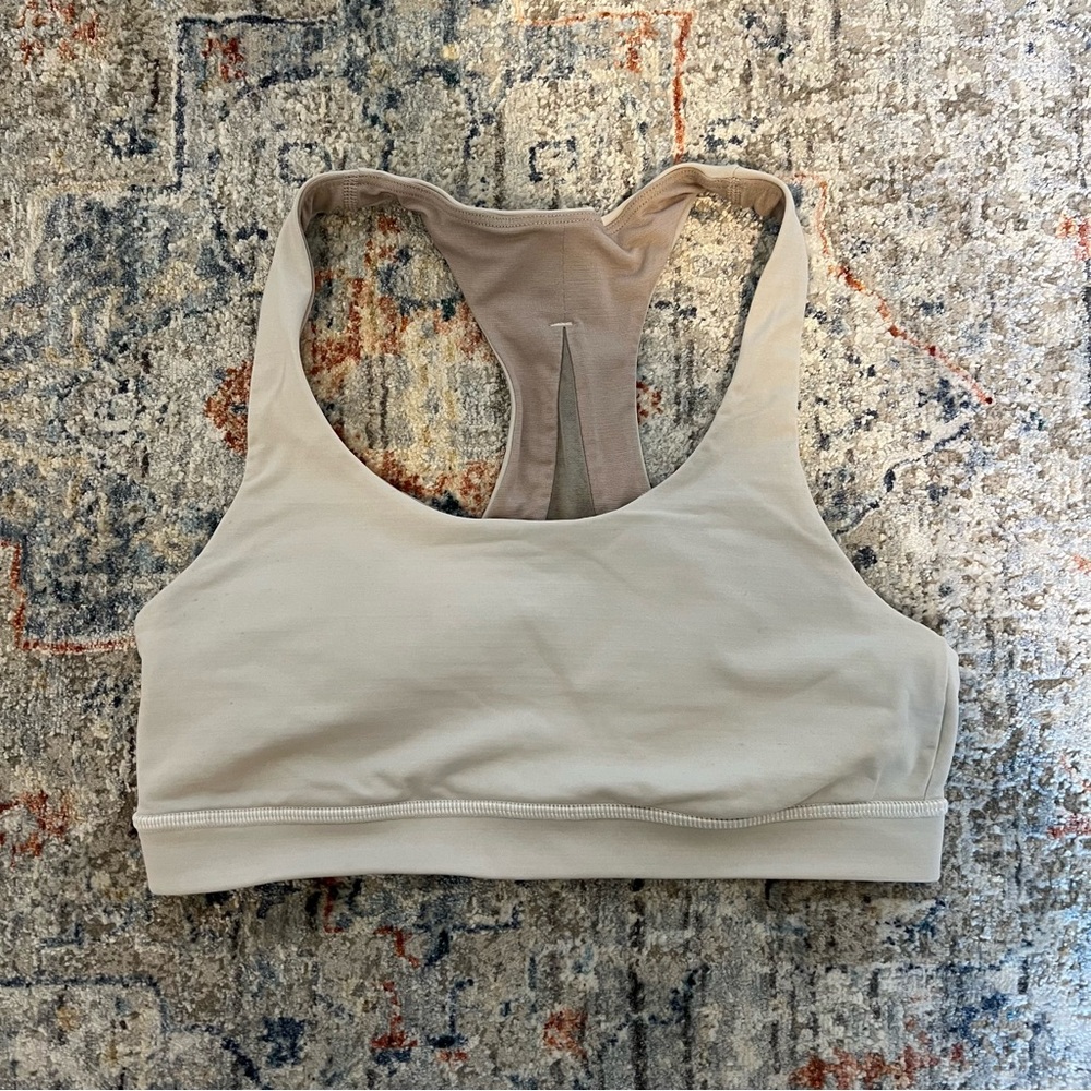 Lululemon Invigorate Sports Bra